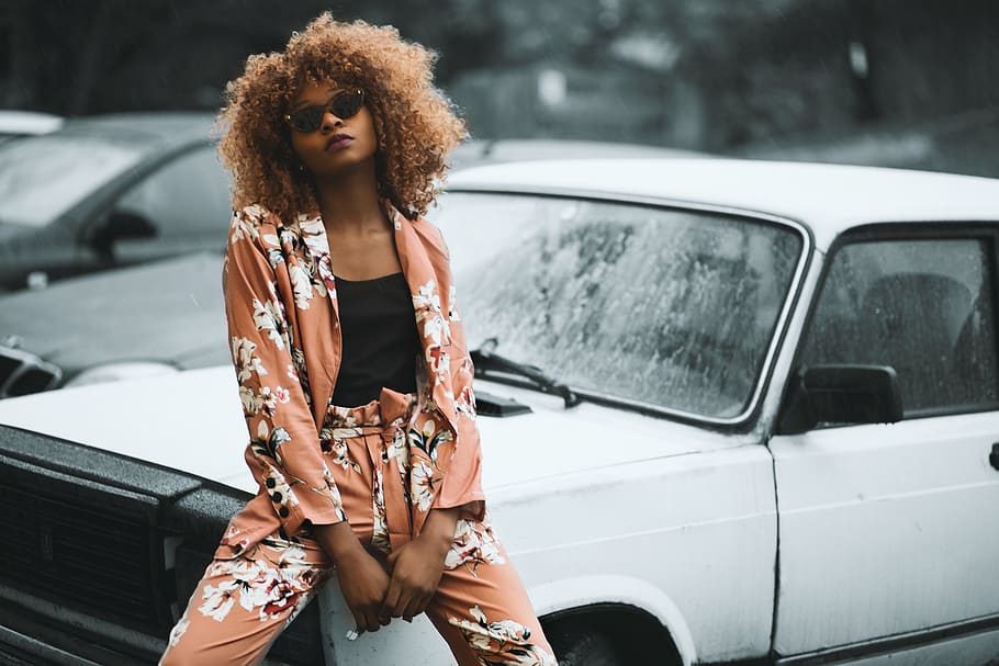 Woman Wearing Brown Floral Print Coat and Pants Sitting on Car, HD wallpaper