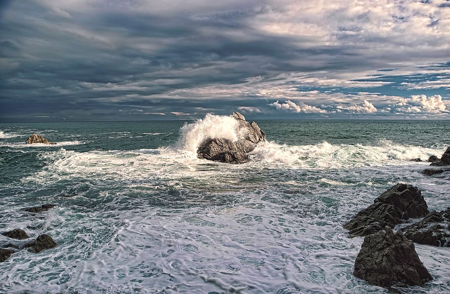 sea, waves, nature, costa, movement, water, costa brava, splash HD wallpaper