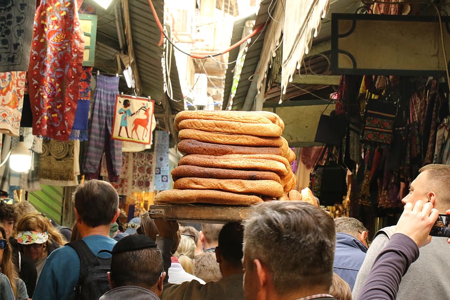 Хлебный базар. Рынок в Иерусалиме. Люди на рынке. Иерусалим базар. Humans market