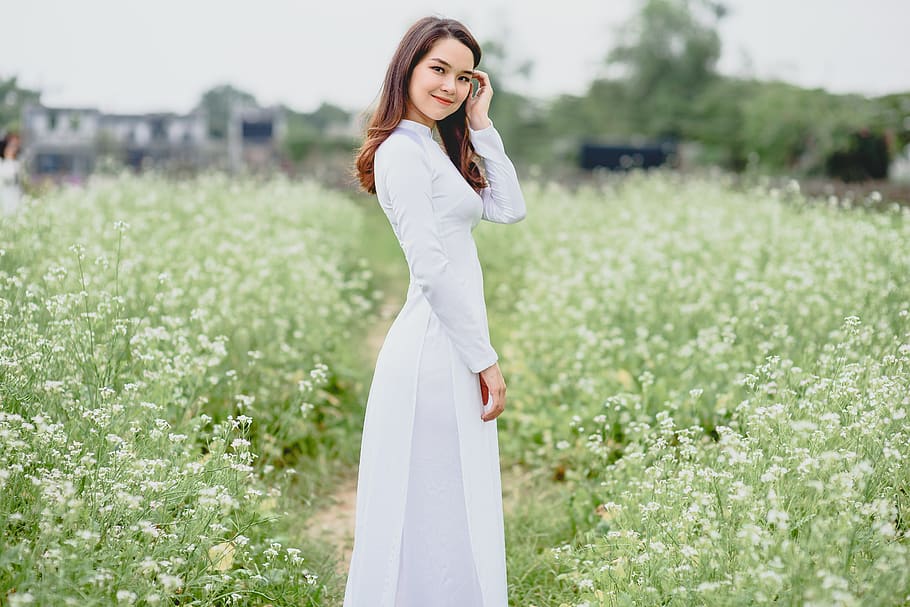 long coat, flower, nice, young, hair, dress, people, daughter HD wallpaper
