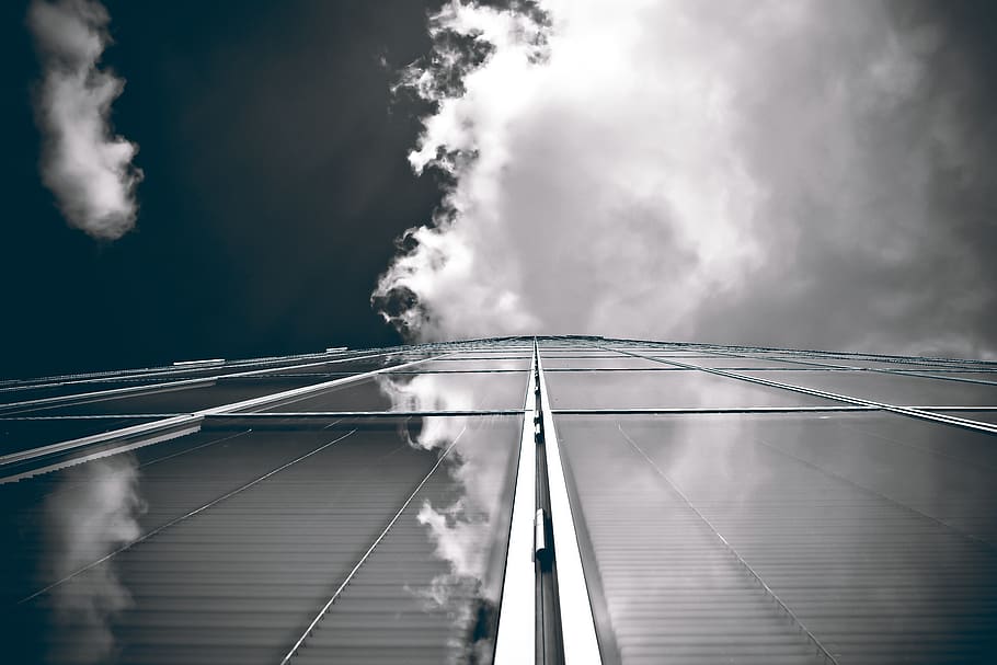 White Concrete High-rise Building, architecture, black-and-white HD wallpaper