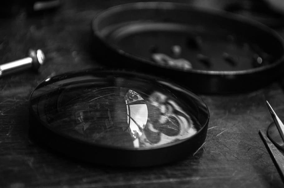 lens, work, indoors, no people, close-up, selective focus, still life HD wallpaper