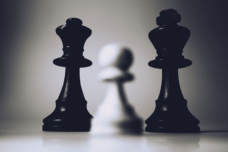 Selective Focus Photo of Two Black Chess Pieces, blur, board game HD wallpaper