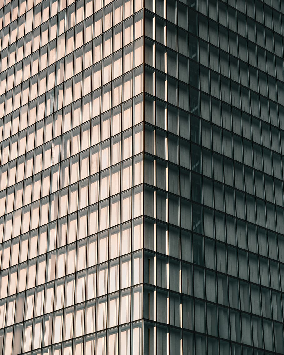 Corner of Gray High-rise Glass Building, architectural design HD wallpaper