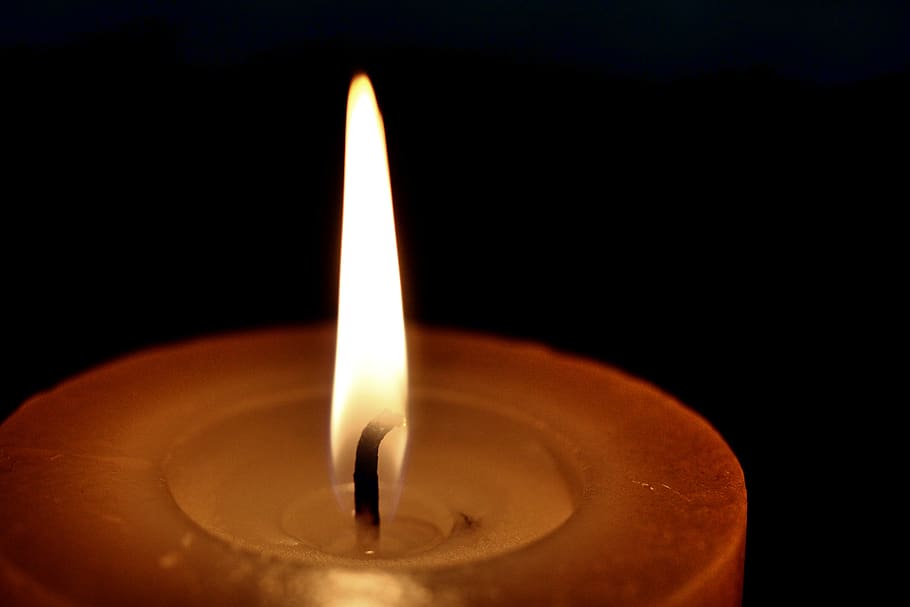 candle, flame, candlelight, burn, shining, heat, mood, mourning HD wallpaper