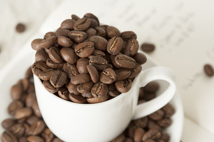 Close-Up Photo of Coffee Beans In Cup, 4k wallpaper, aromatic HD wallpaper