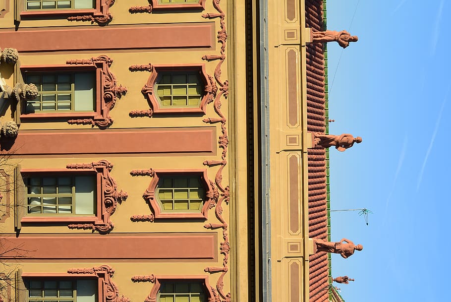 spain, barcelona, front wall, statue, window, orange, architecture HD wallpaper