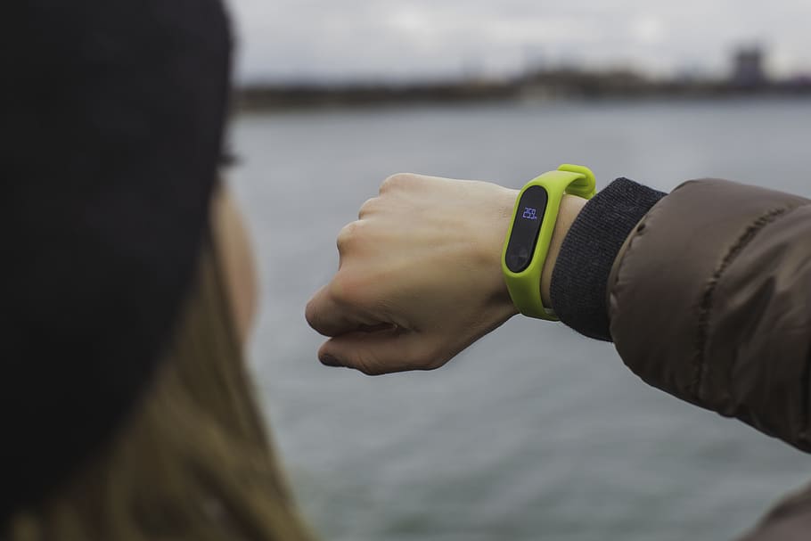 Woman Looking Her Watch, blurred background, close-up, daylight HD wallpaper