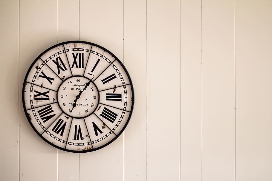 analog wall clock on wall, time, wall - building feature, number HD wallpaper