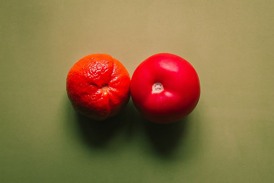 Two Red Tomatoes, background, bright, close-up, delicious, edible HD wallpaper