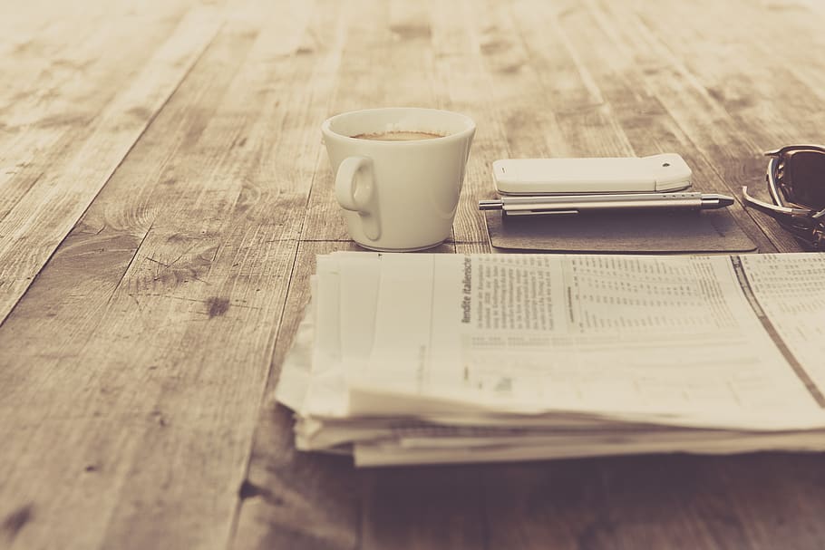 still, items, things, journal, planner, pen, morning, broadsheets HD wallpaper