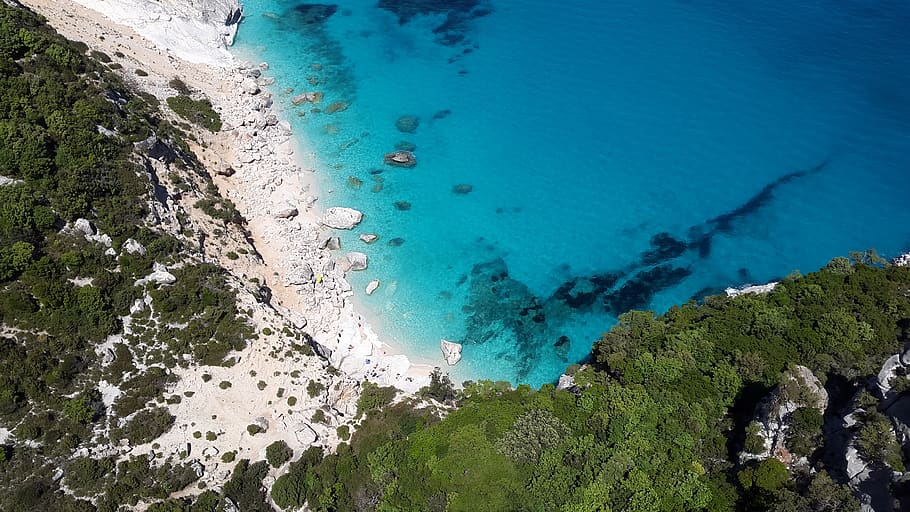 Aerial Photography of Sea Water and Cliff, bay, beach, beautiful HD wallpaper