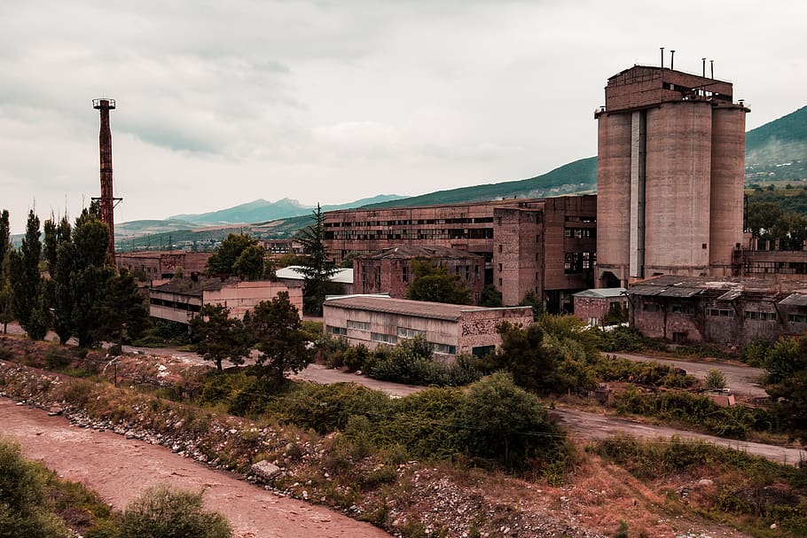 georgia, trees, old, production, old factory, jairph, unsplash HD wallpaper