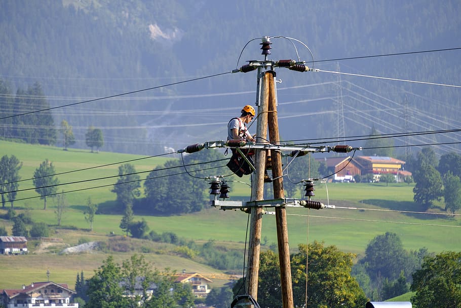 electrician, craftsmen, workers, mast, strommast, electricity HD wallpaper