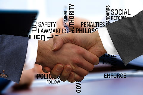 shaking hands, handshake, contract, conclusion, rules, words HD wallpaper