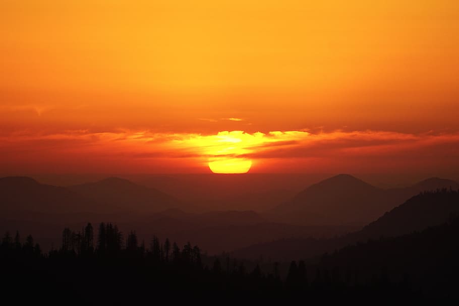 sunset over horizon, nature, outdoors, sky, dusk, red sky, dawn HD wallpaper