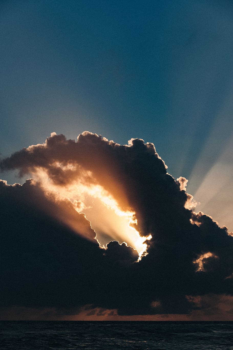 sun covered with dark clouds, flare, light, sunlight, nature HD wallpaper