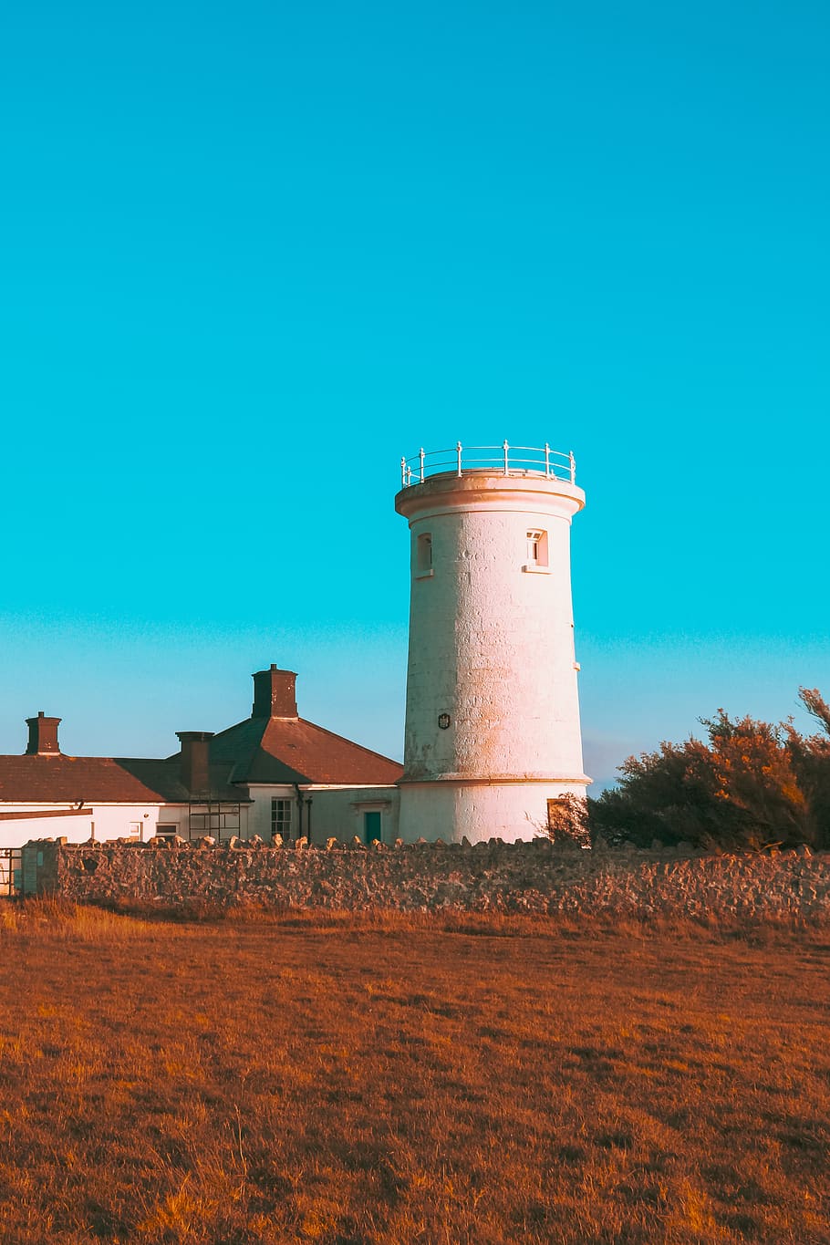 white lighthouse under blue skt, architecture, building, tower, HD wallpaper