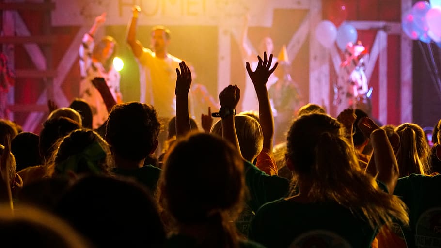 worship, camp, church, kid, praise, crowd, music, arts culture and entertainment