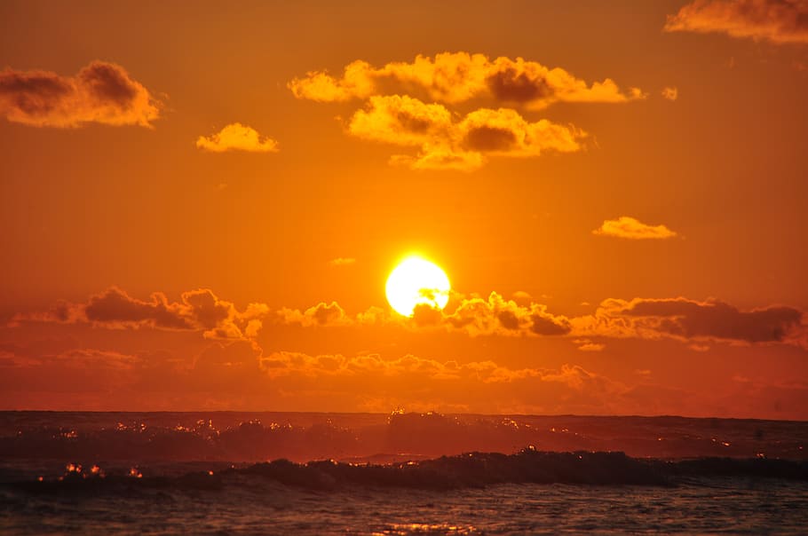 Scenic View of Ocean During Sunset, clouds, dawn, dramatic, environment HD wallpaper