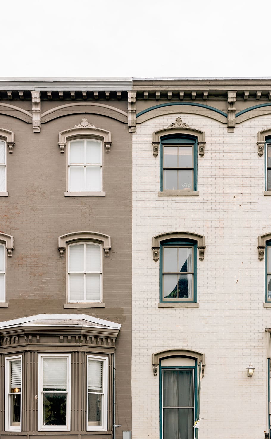 house, building, apartment, wall, bricks, windows, glass, classic HD wallpaper