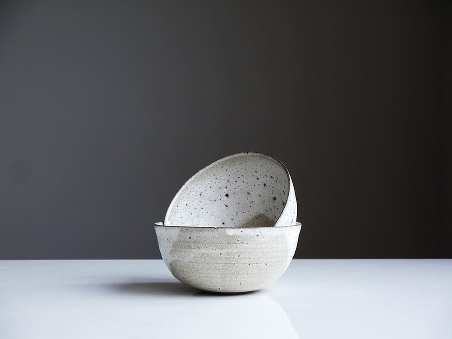 two white ceramic bowls, highgate, london, united kingdom, kitchen, HD wallpaper
