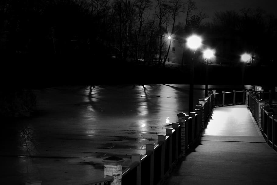 lake, night, dock, winter, illuminated, water, street light HD wallpaper