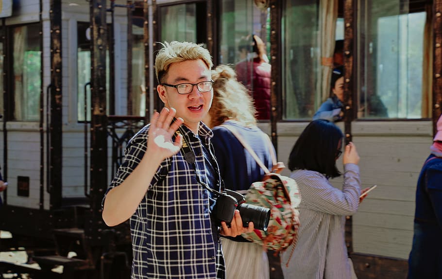 Man With Bridge Camera Waving, daytime, eyewear, person, photographer HD wallpaper