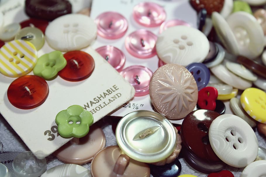 buttons, closure, sewing, design, variety, plastic, wooden HD wallpaper