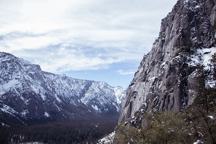 gray rock cliff mountain, nature, outdoors, slope, mountain range HD wallpaper