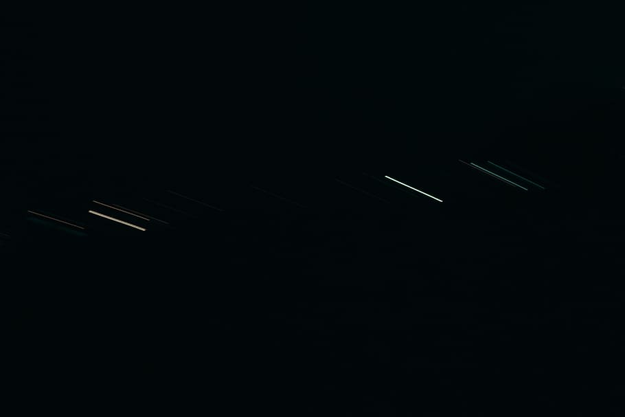 dark, light, streak, glow, minimal, technology, copy space HD wallpaper