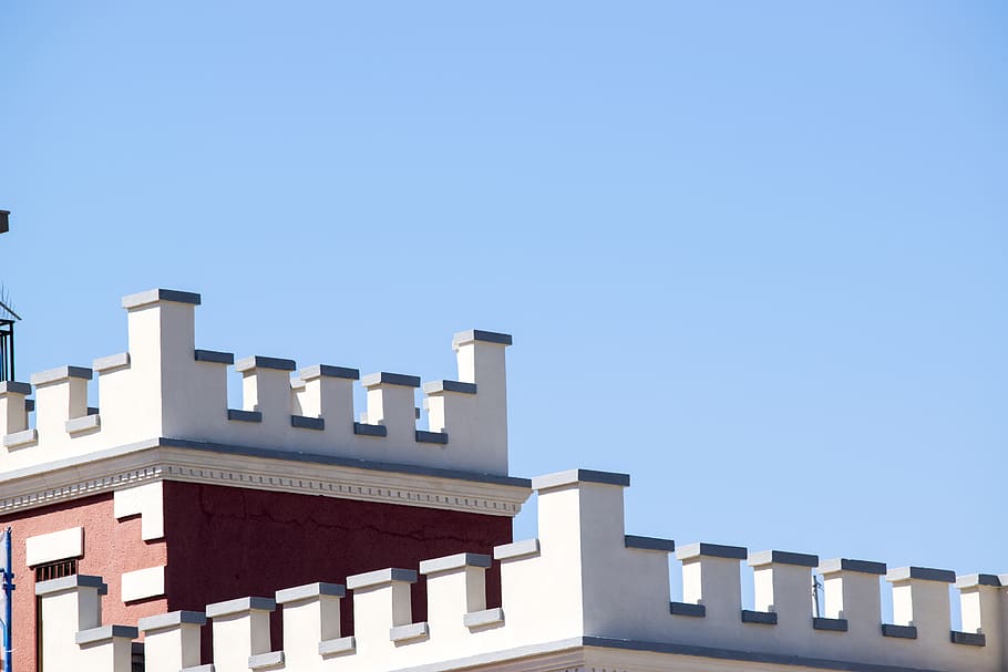 empty building rooftop under clear blue sky, architecture, castle HD wallpaper