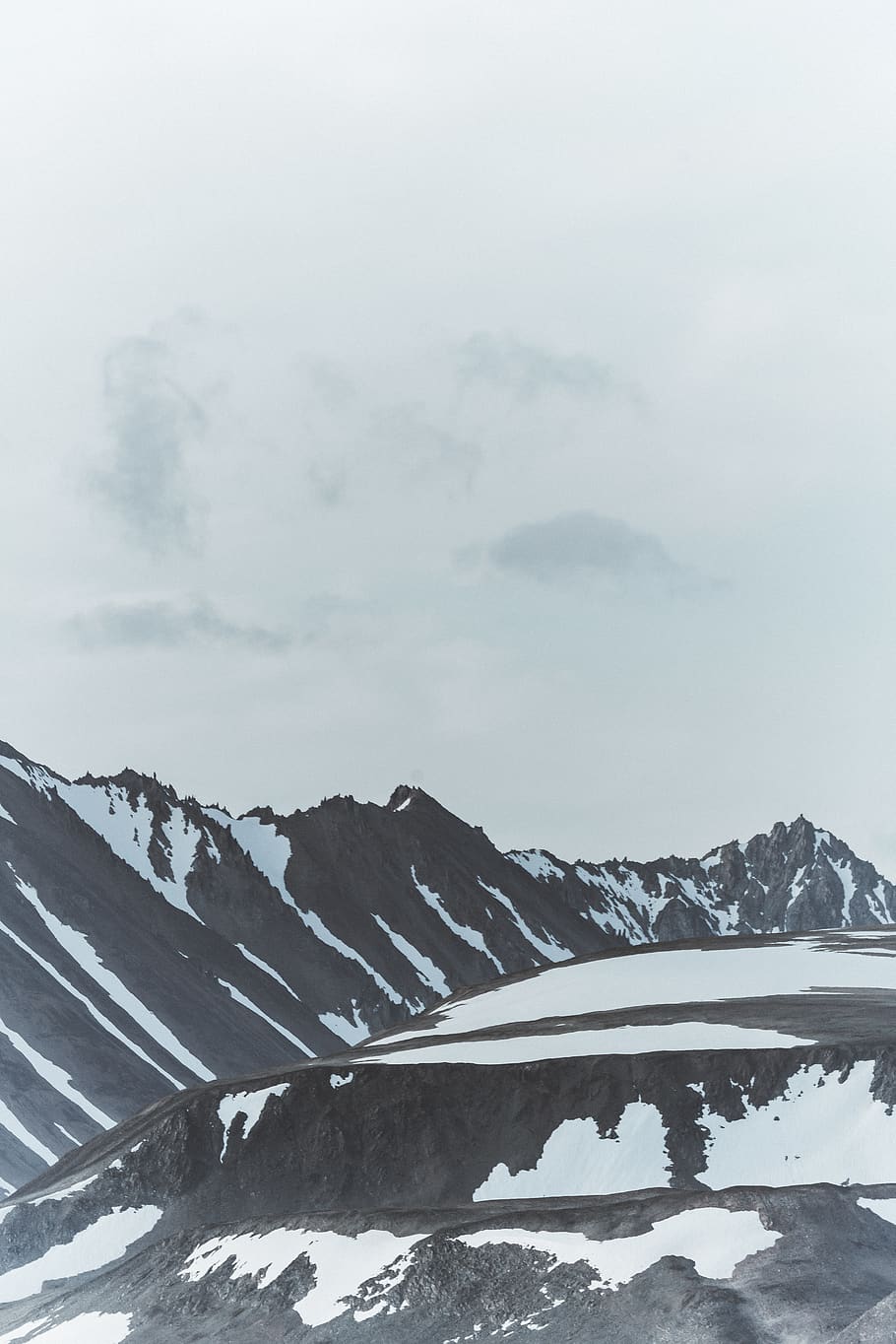 snow capped mountain, nature, outdoors, ice, mountain range, peak HD wallpaper