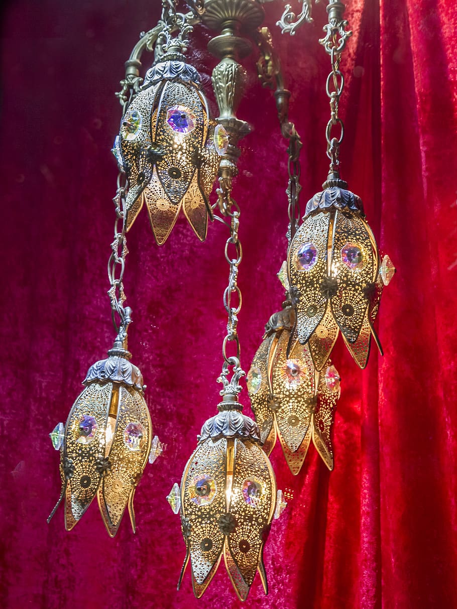 lantern, chandelier, ornate, light, hanging, red, jewelry, gold colored HD wallpaper