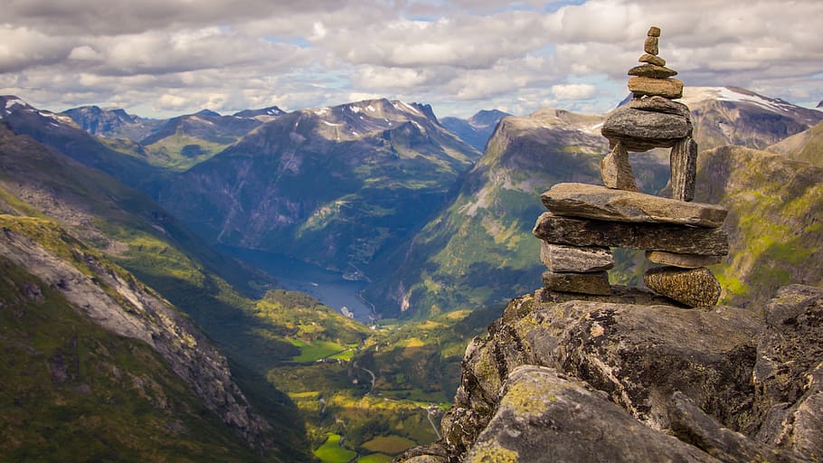 Brown Cairn, beautiful, clouds, dalsnibba, environment, hike HD wallpaper