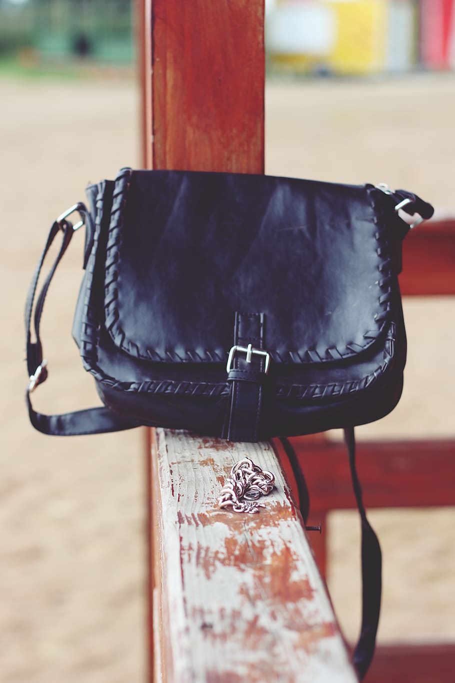 Handbag, focus on foreground, close-up, no people, day, metal HD wallpaper