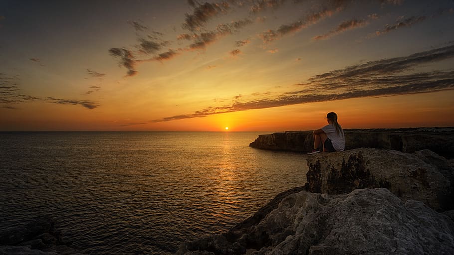 sunset, waters, dusk, dawn, sea, evening, panorama, sky, rock HD wallpaper
