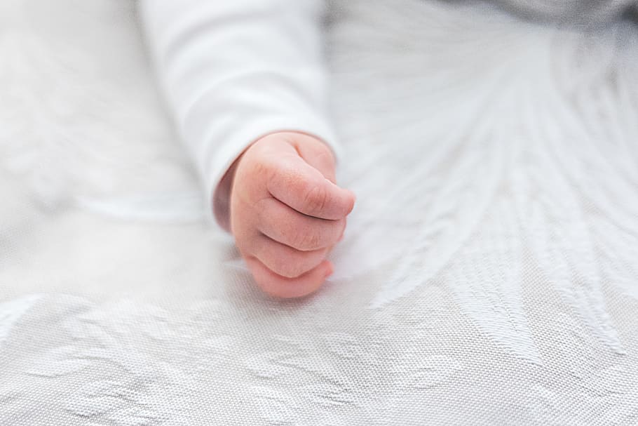 baby's right hand, one person, human body part, human hand, young HD wallpaper