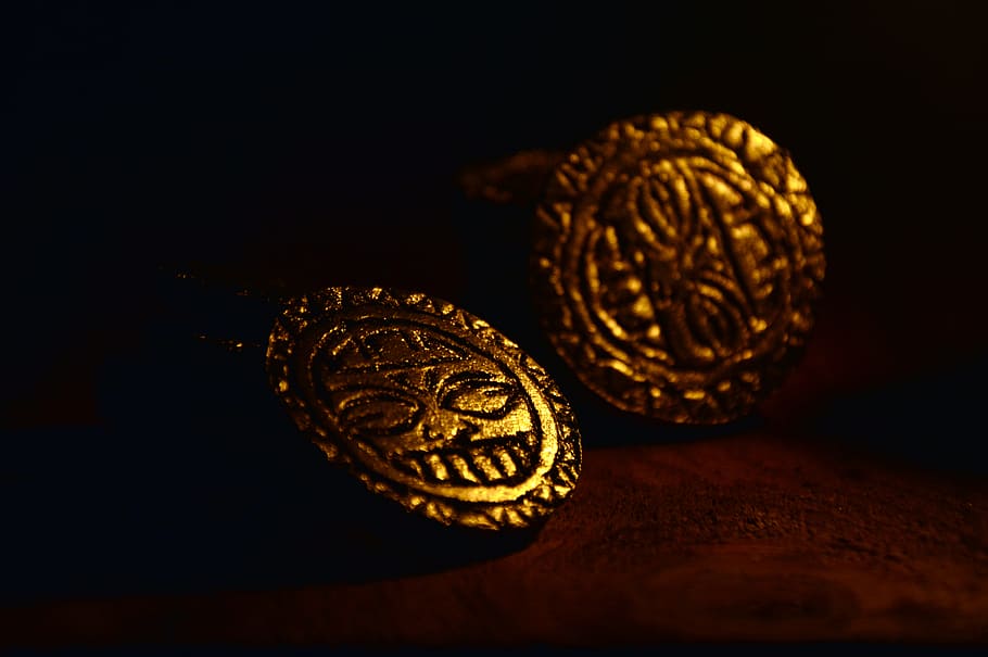 studio shot, close-up, indoors, no people, black background HD wallpaper