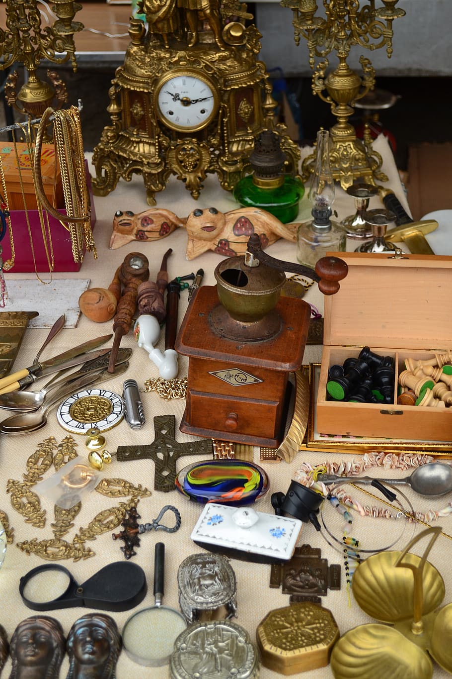 grinder, brass, metal, old, antique, clock, market, monuments HD wallpaper