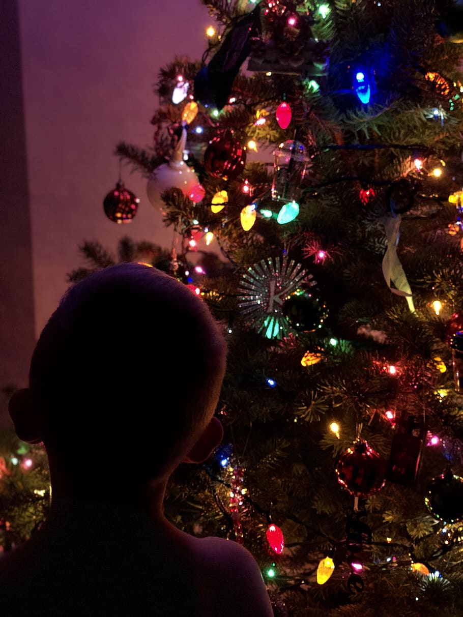 iphone, low lights, child, boy, christmas, decoration, tree HD wallpaper
