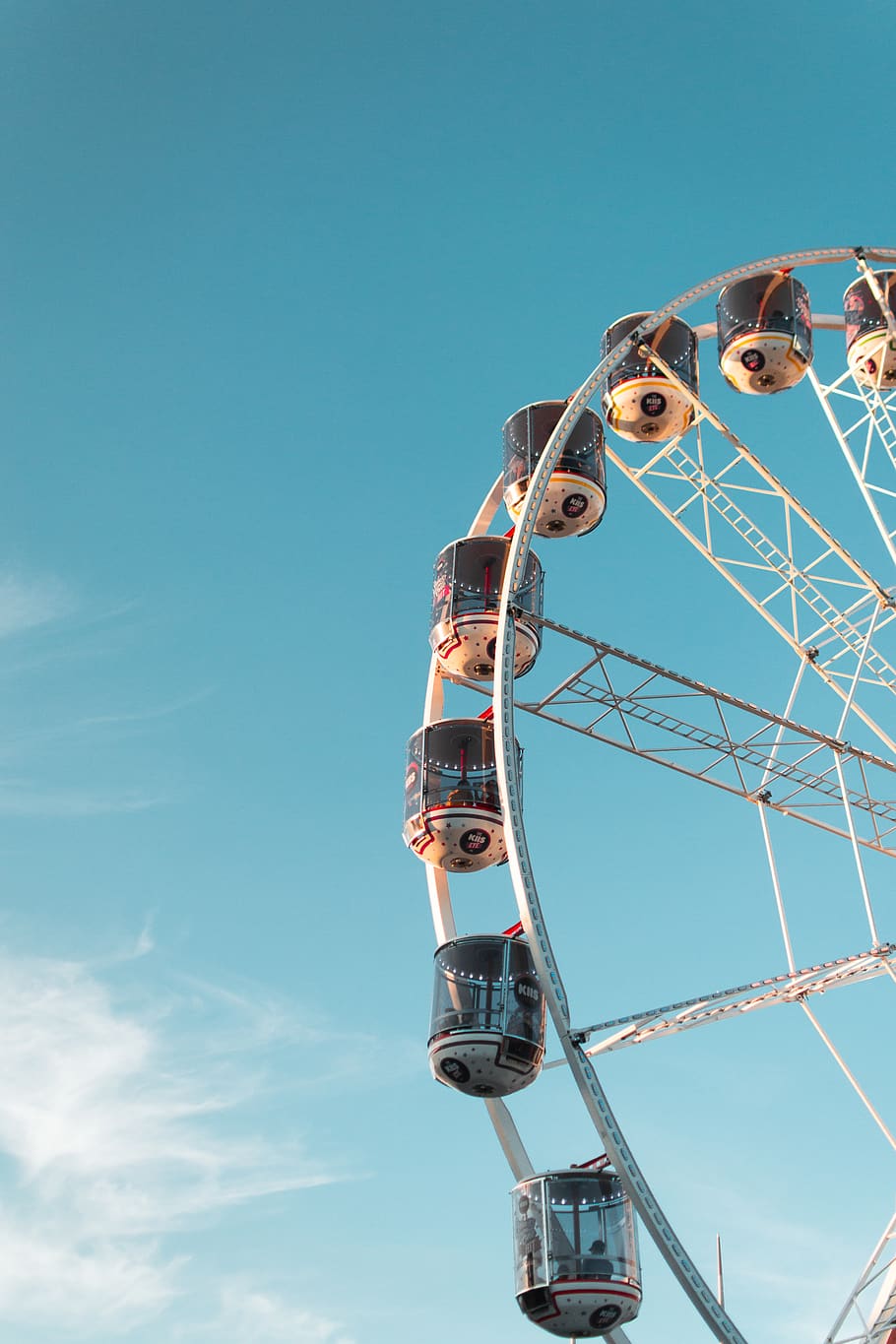 white ferries wheel during daytime, amusement park ride, sky HD wallpaper
