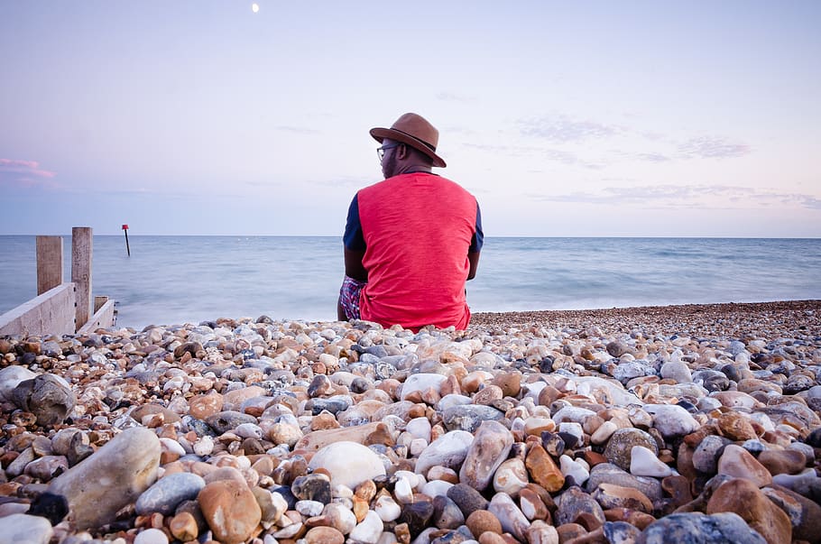 beach, rocks, ocean, sea, shore, horizon, water, sky, guy, man HD wallpaper