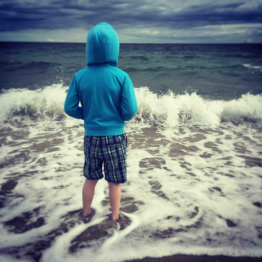 australia, st kilda beach, rain, kid, powerful, windy, storm, HD wallpaper