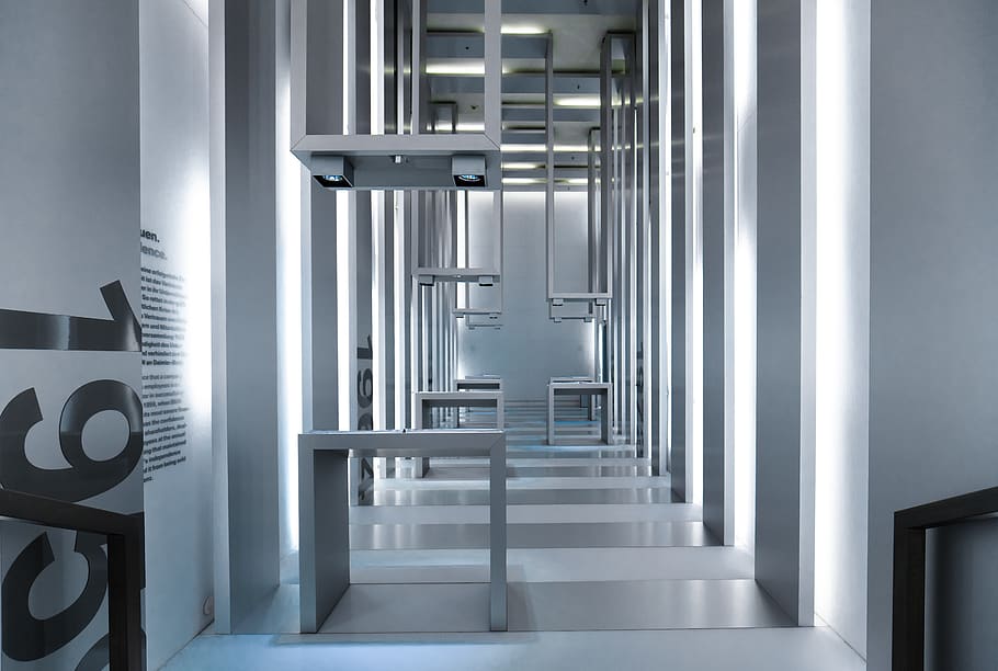 empty hallway, indoors, architecture, no people, built structure HD wallpaper