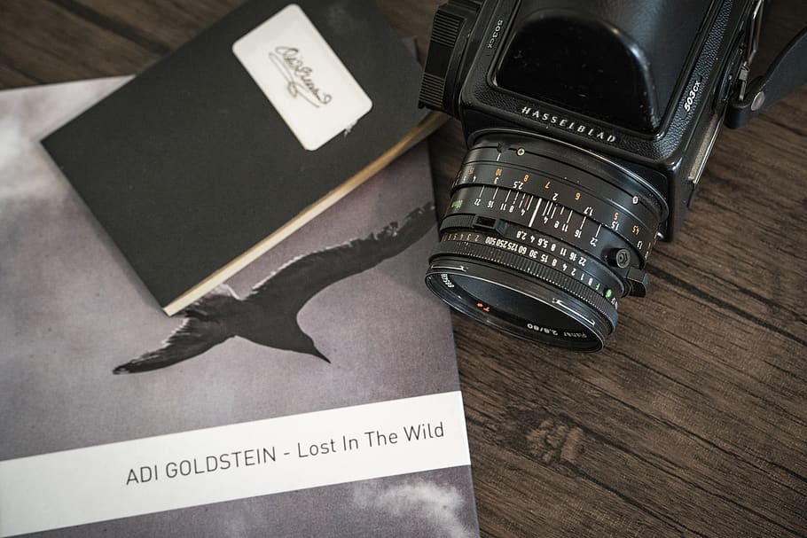 book, notebook, hasselblad, worksapce, tabel, len, mediumformat HD wallpaper