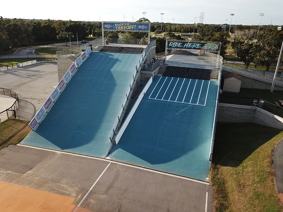 green ramp during daytime, pool, swimming pool, water, nature HD wallpaper