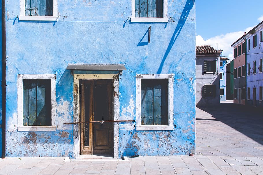 architecture, structure, blue, sky, clouds, houses, village HD wallpaper