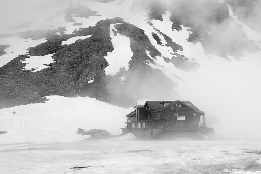 mountain cabin, snow, black and white, cold temperature, winter HD wallpaper