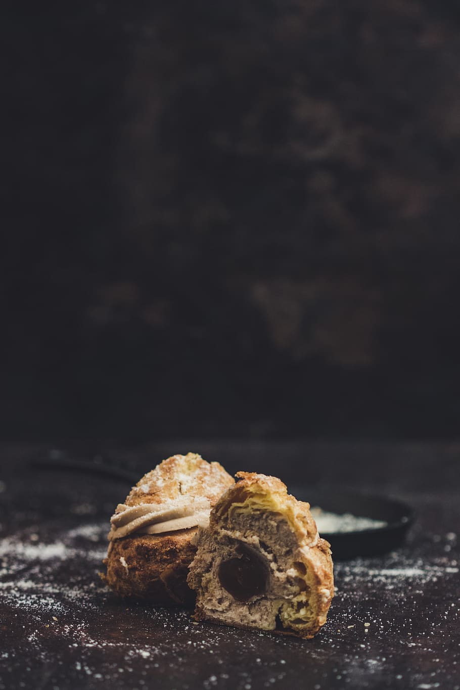 brown pastry, food and drink, sweet food, baked, freshness, indoors HD wallpaper